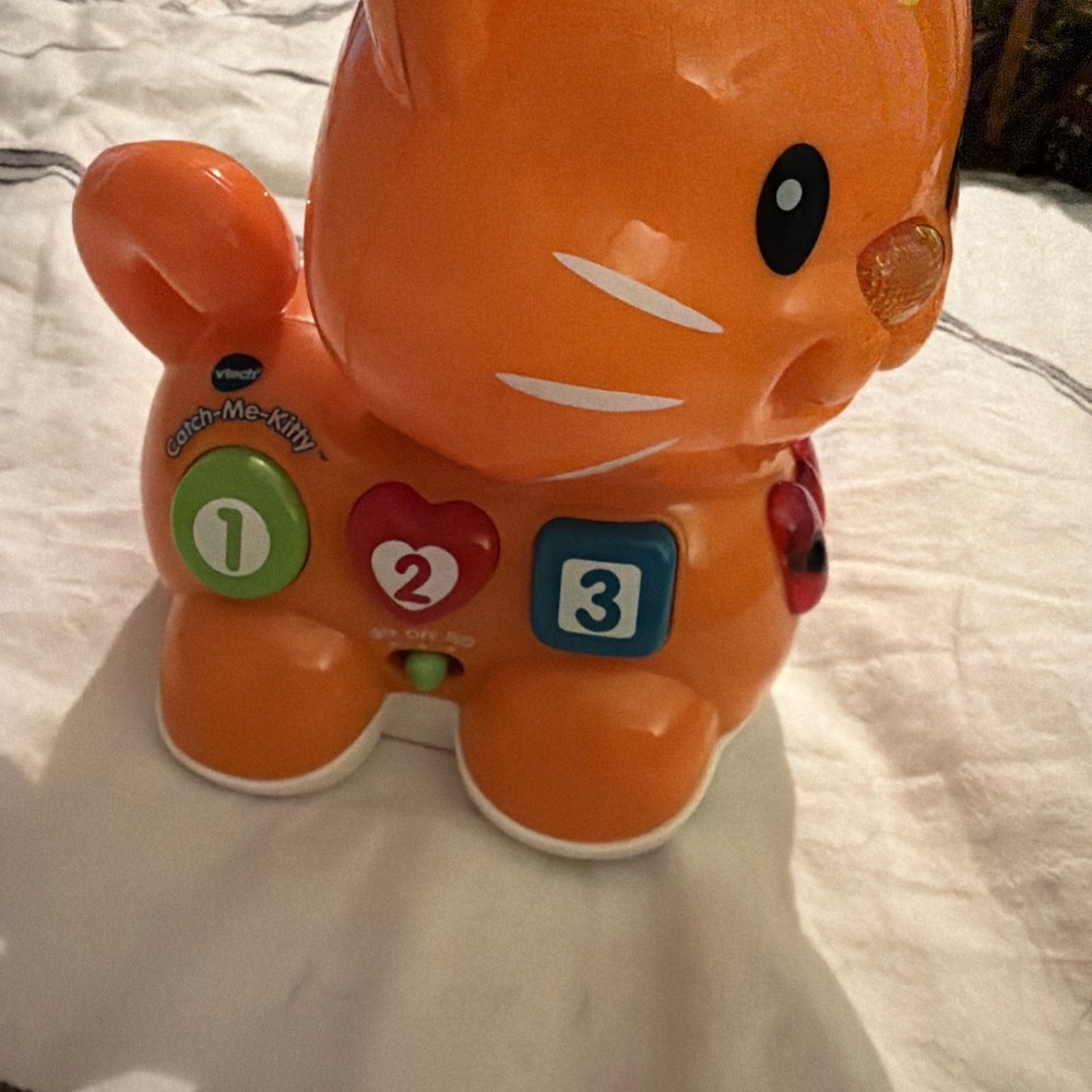 VTech Catch-Me-Kitty Cat Learning Sound Lights Work Bottom Wheels Broken Parts